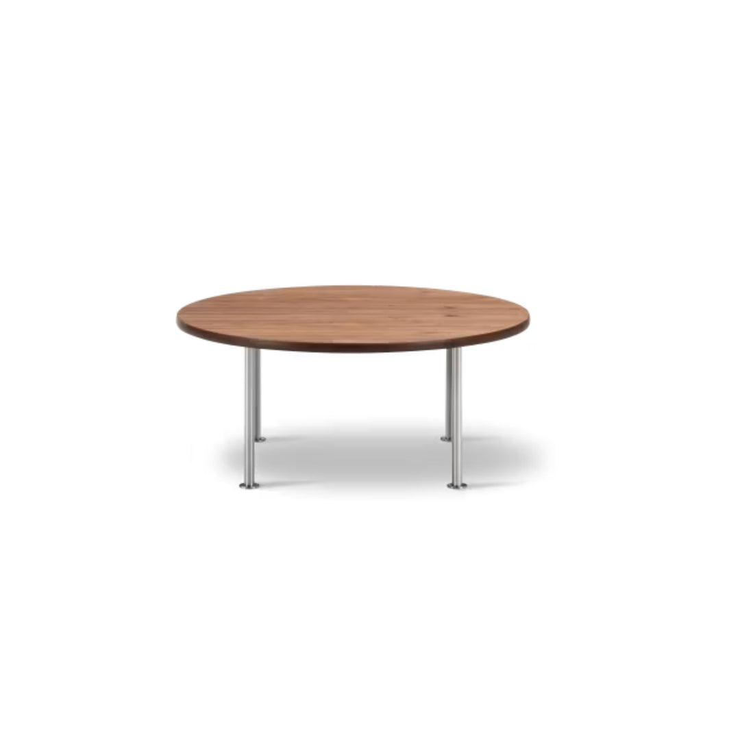 Fredericia Wegner Ox Table Ø80/H35 - Valnød Olie / Børstet Rustfrit Stål