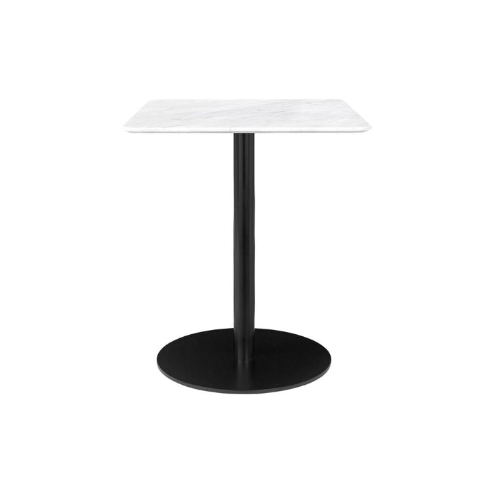 GUBI 1.0 Esstisch 60x60, Schwarz / Weiß Carrara-Marmor
