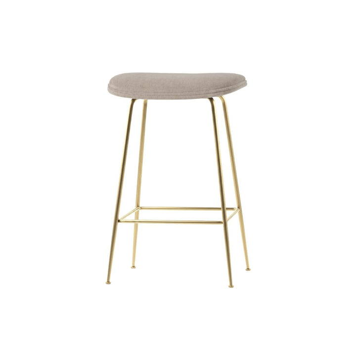 GUBI Beetle Counter Stool H65, Messing / Beige Velvet 4960