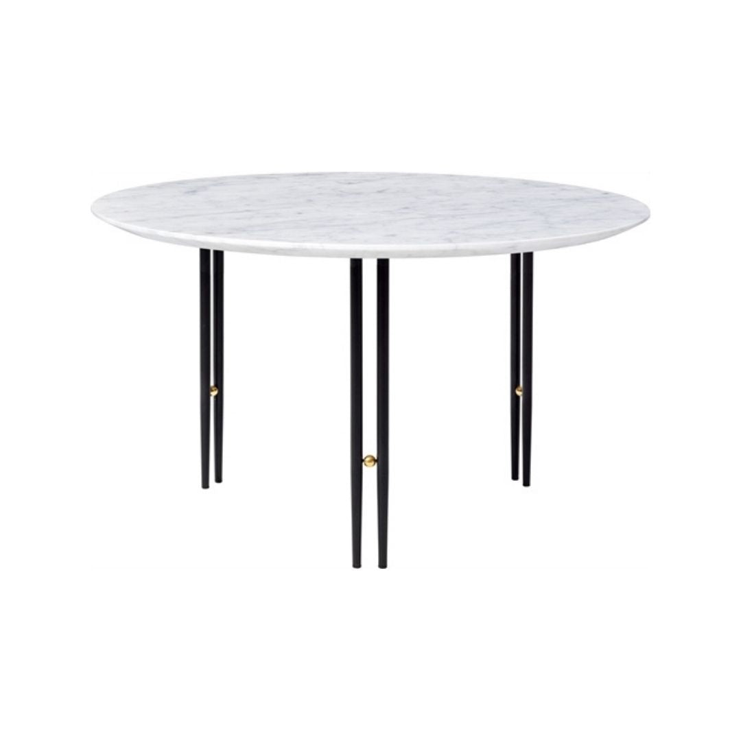 GUBI IOI Coffee Table Round Ø70, Sort / Hvid Carrara Marmor