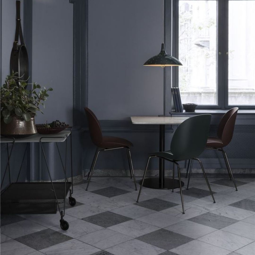 GUBI 1.0 Esstisch 80x80, Schwarz / Schwarzer Marquina-Marmor