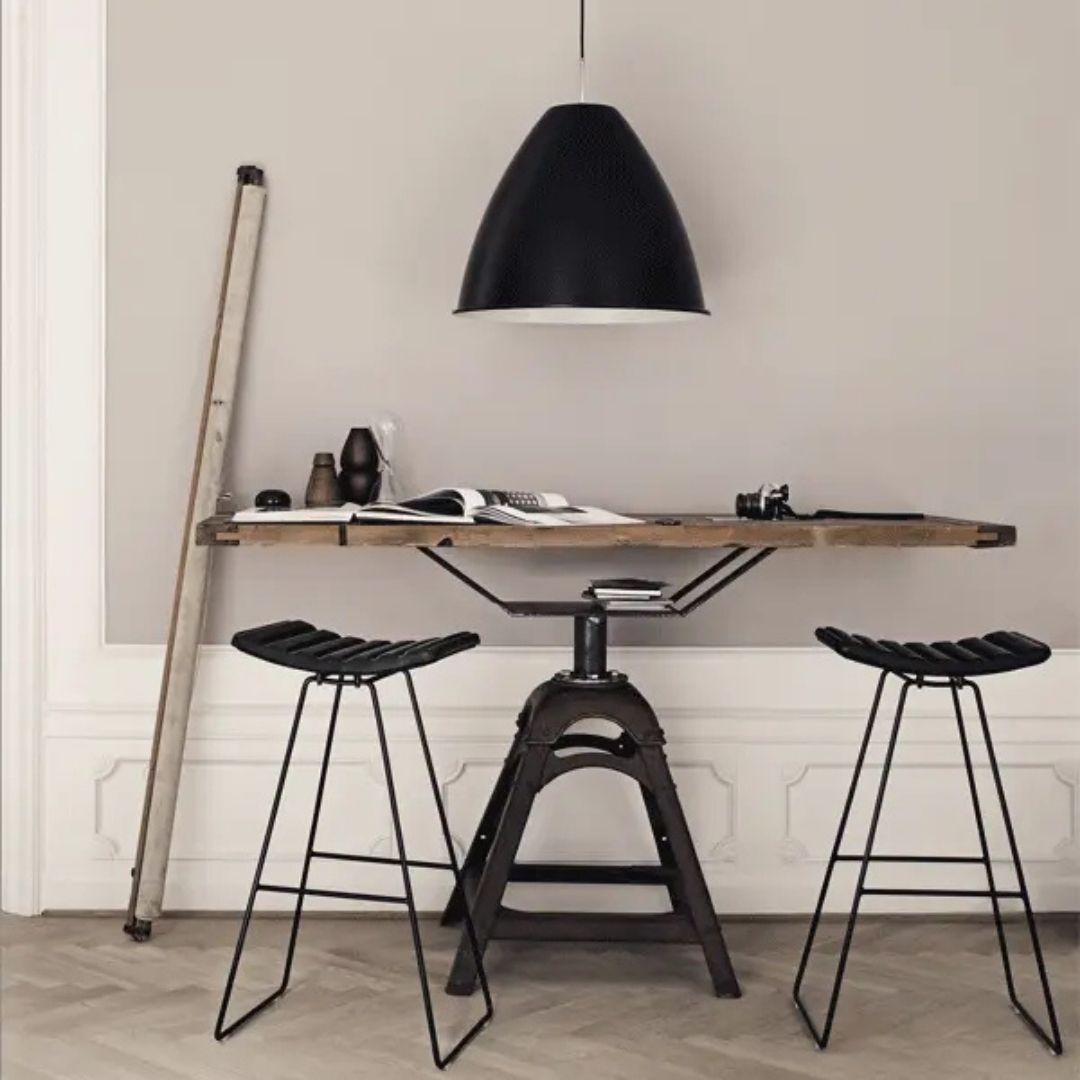 GUBI Bestlite BL9 Pendant L Ø40, Messing / Sort Semi Matt