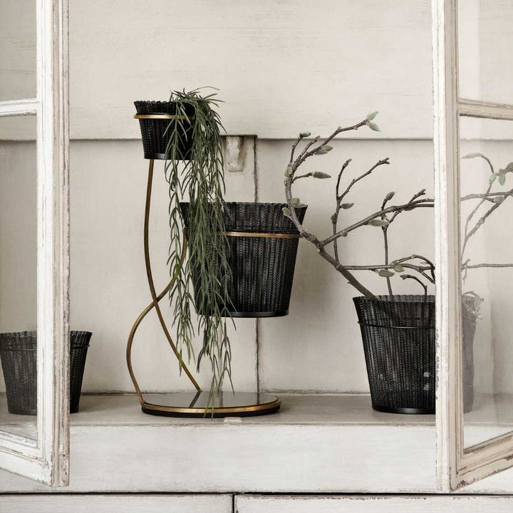 GUBI Matégot Flower Pot Ø21, Mustard Gold