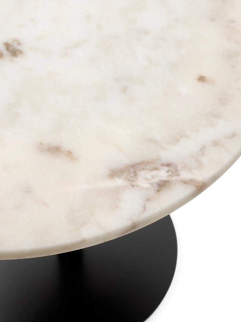 Audo Copenhagen Harbour Column Dining Table, Cafébord, Ø60, Sort stel/Hvid marmor