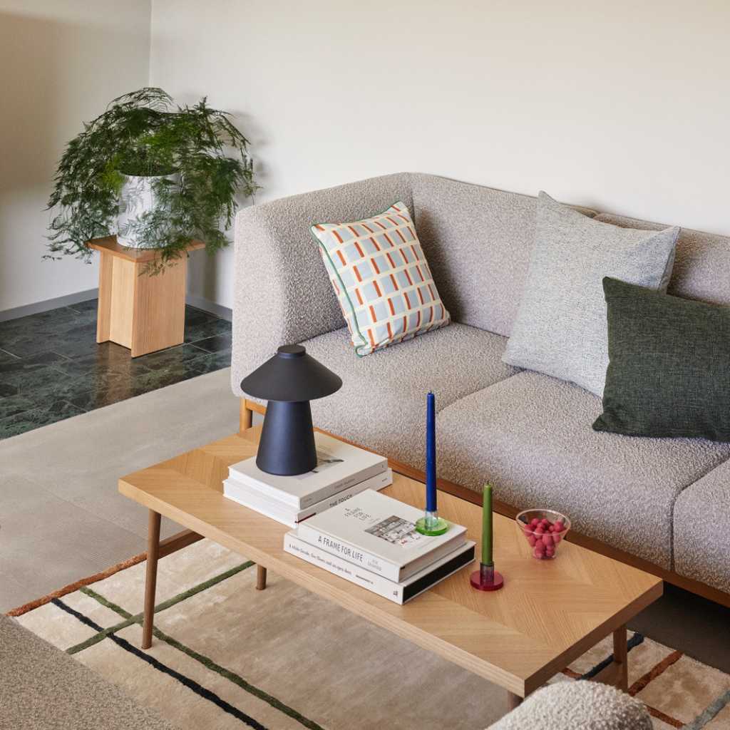 Hübsch Chipper Table Lamp Black