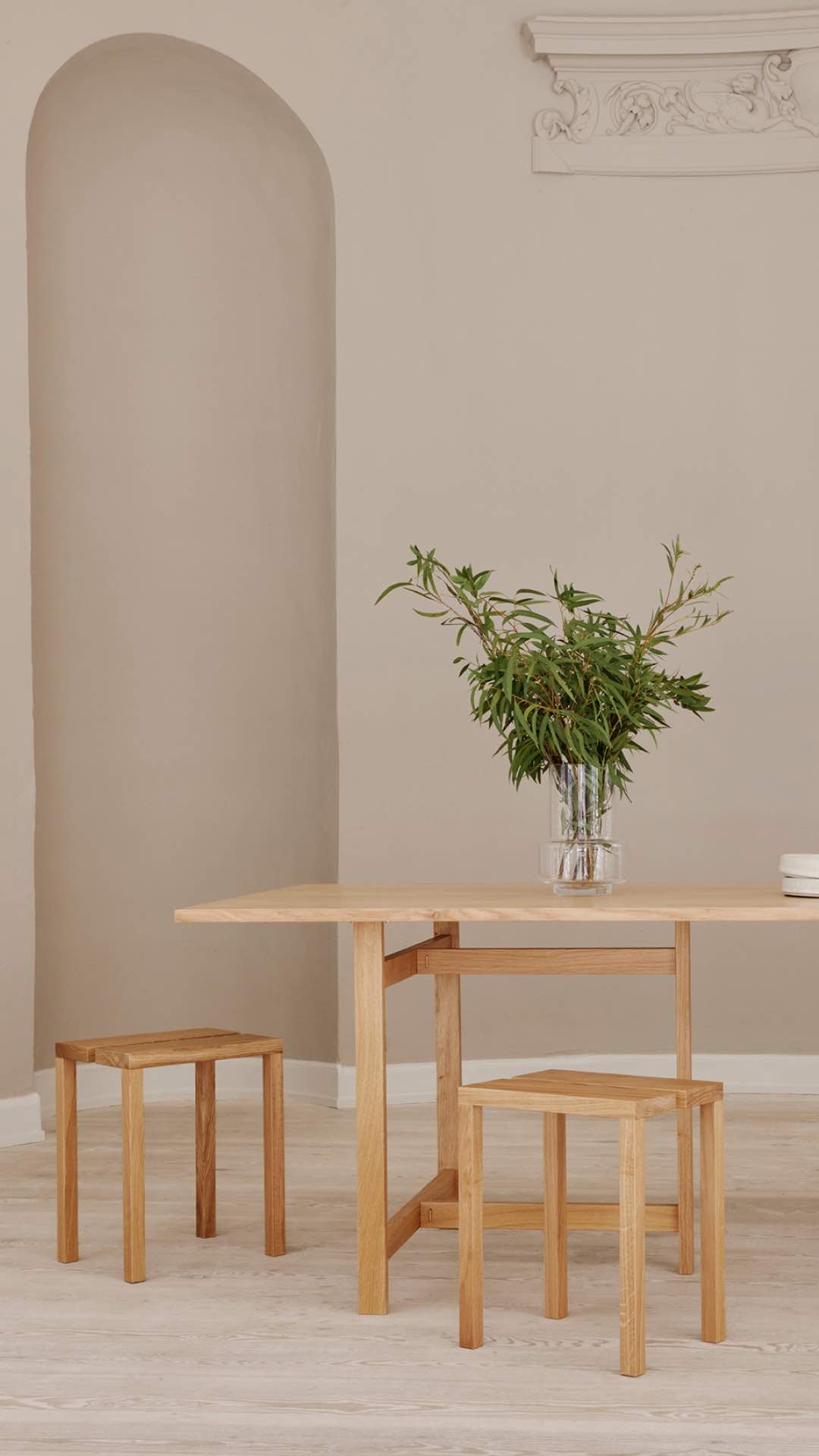 MOEBE Rechteckiger Esstisch, 220 x 90 cm, Eiche