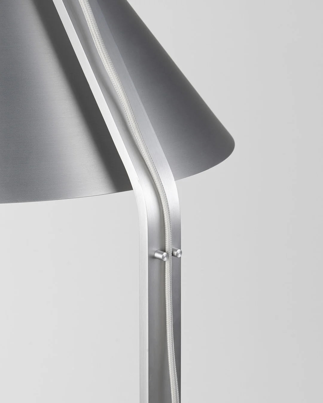 Kristina Dam Studio Cone Gulvlampe, Brushed