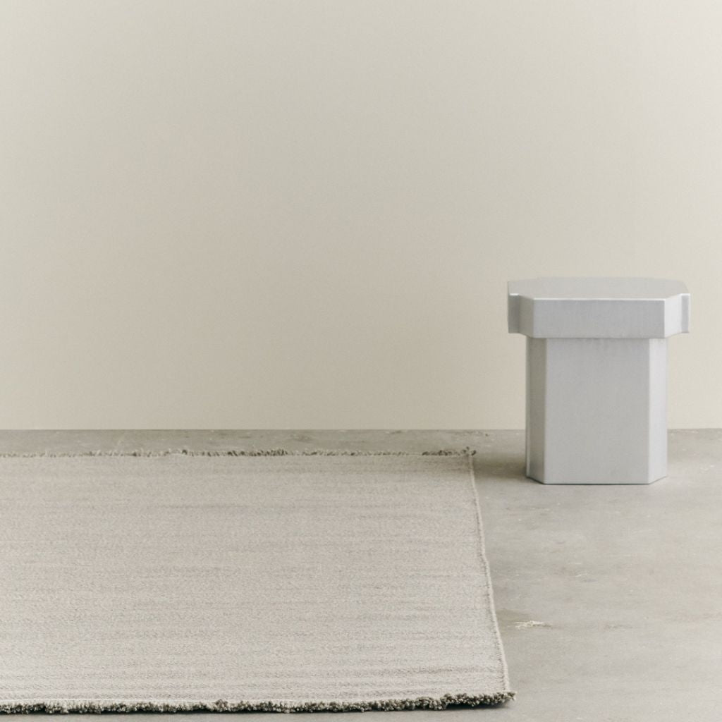 LOUISE ROE Found Rug 04 Gulvtæppe, Stone Grey