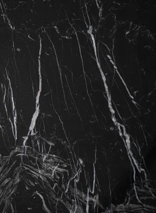 LOUISE ROE Roundabout Spisebord Ø140, Sort Nero Marquina marmor/Sort