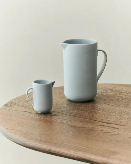LOUISE ROE Ceramic PISU 13 Kanne (small), Himmelblau