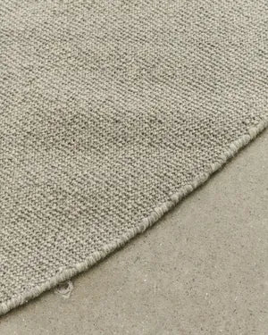 LOUISE ROE Found Rug 06 Gulvtæppe Ø320cm  - Stone Grey