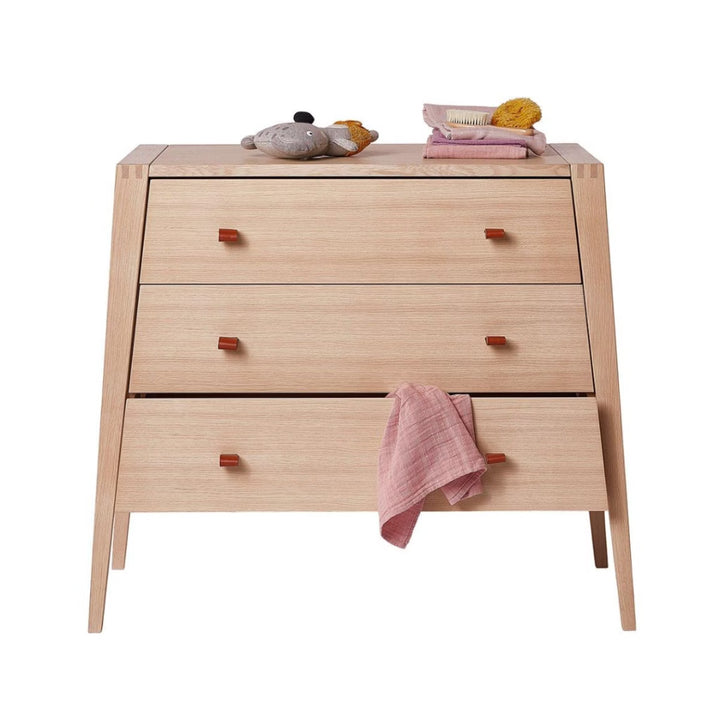 Leander Linea™ kommode, Eg