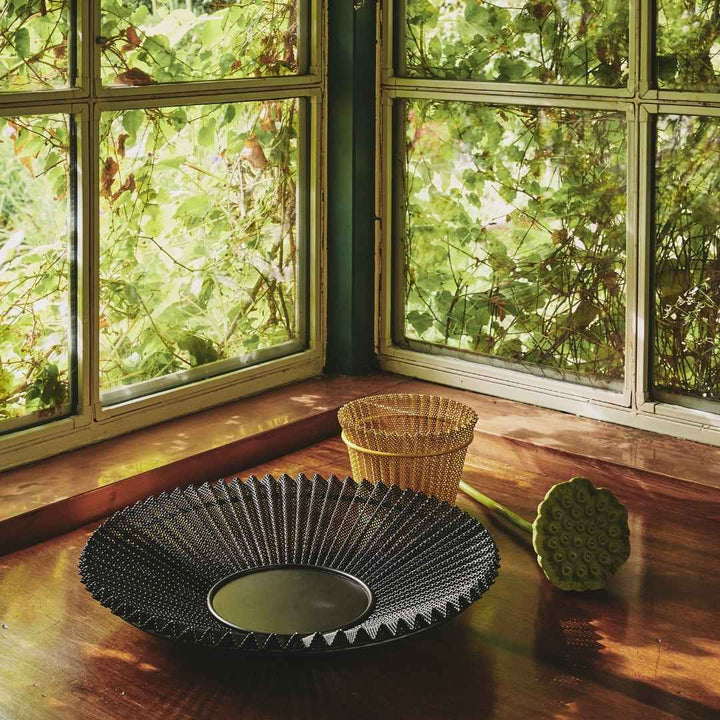 GUBI Matégot Flower Pot Ø21, Mustard Gold