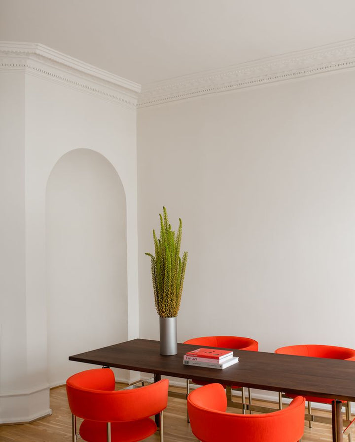 Møbel Copenhagen Font Stol m. armlæn - Orange/Poleret Stål