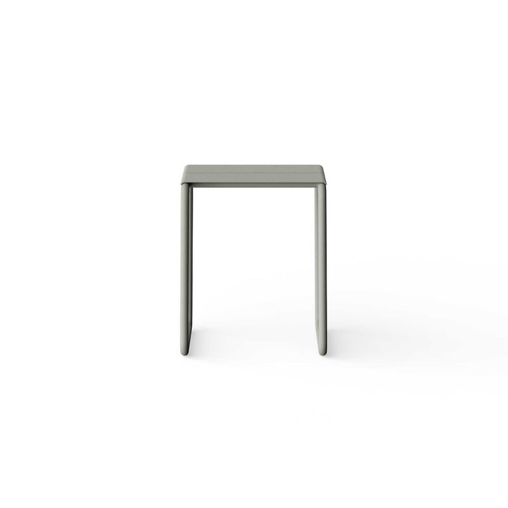 NINE Sine Stool Udendørs Skammel, Light Grey
