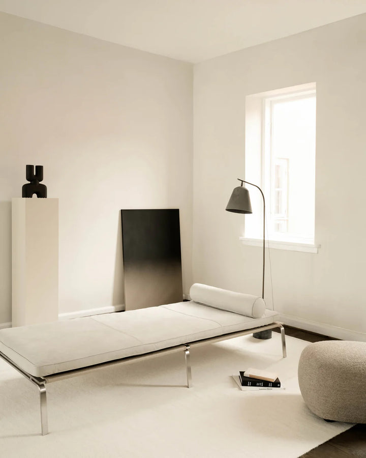 NORR11 Line One Gulvlampe, Oxideret