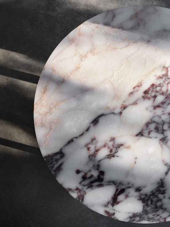 New Works Florence Beistelltisch Ø50, Weiß Viola Marmor