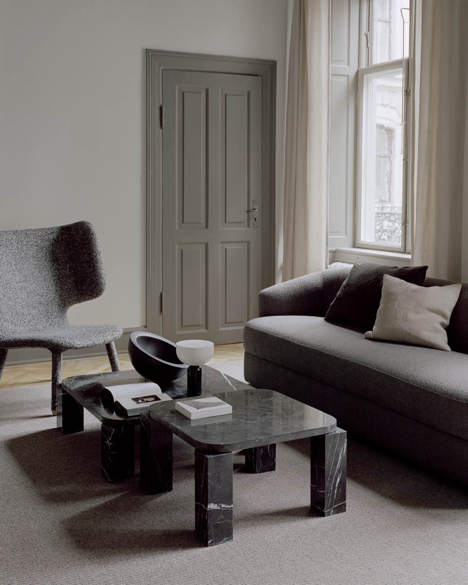 New Works Atlas Sofabord 60x60, Costa Black Marmor