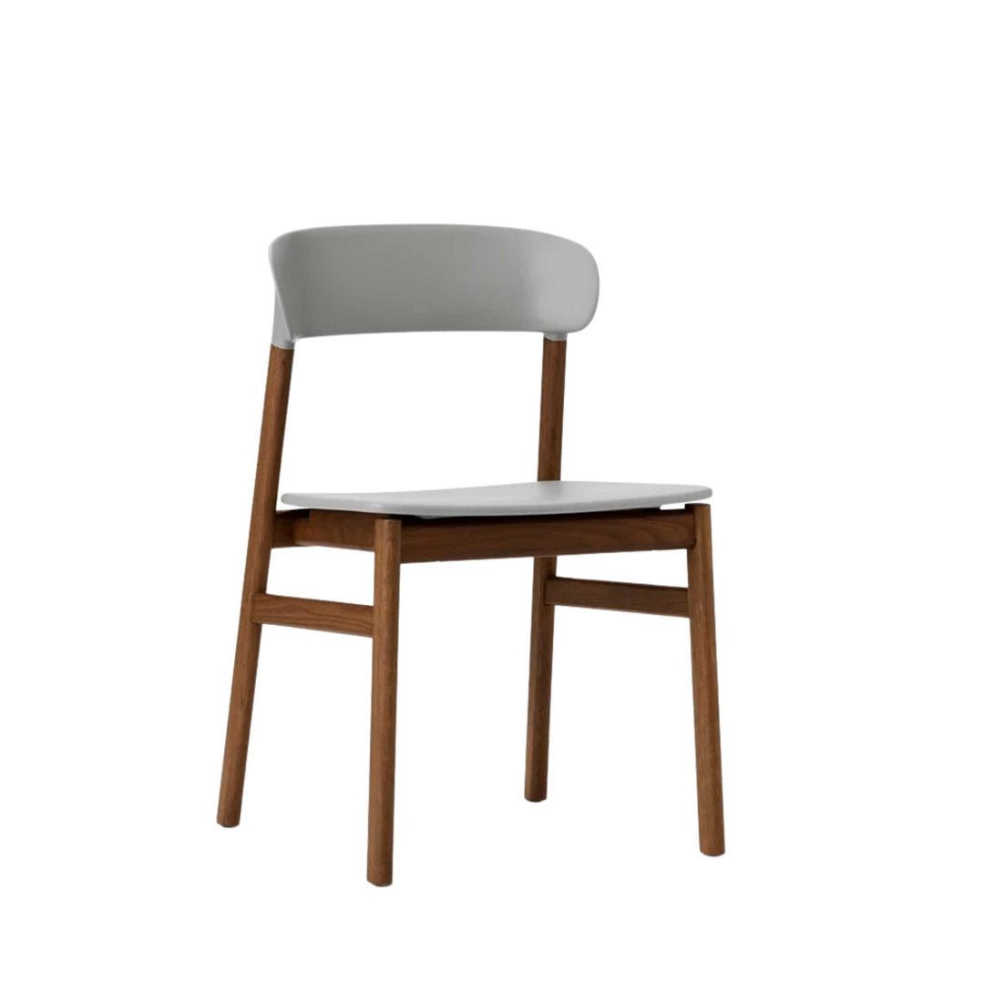 Normann Copenhagen Herit Stuhl, Schwarz / Geräucherte Eiche