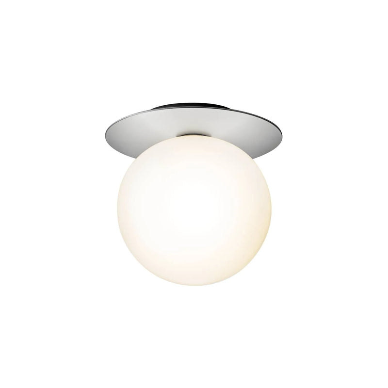 Nuura Liila 1 Large Væg / Loftlampe, Light silver / Opal