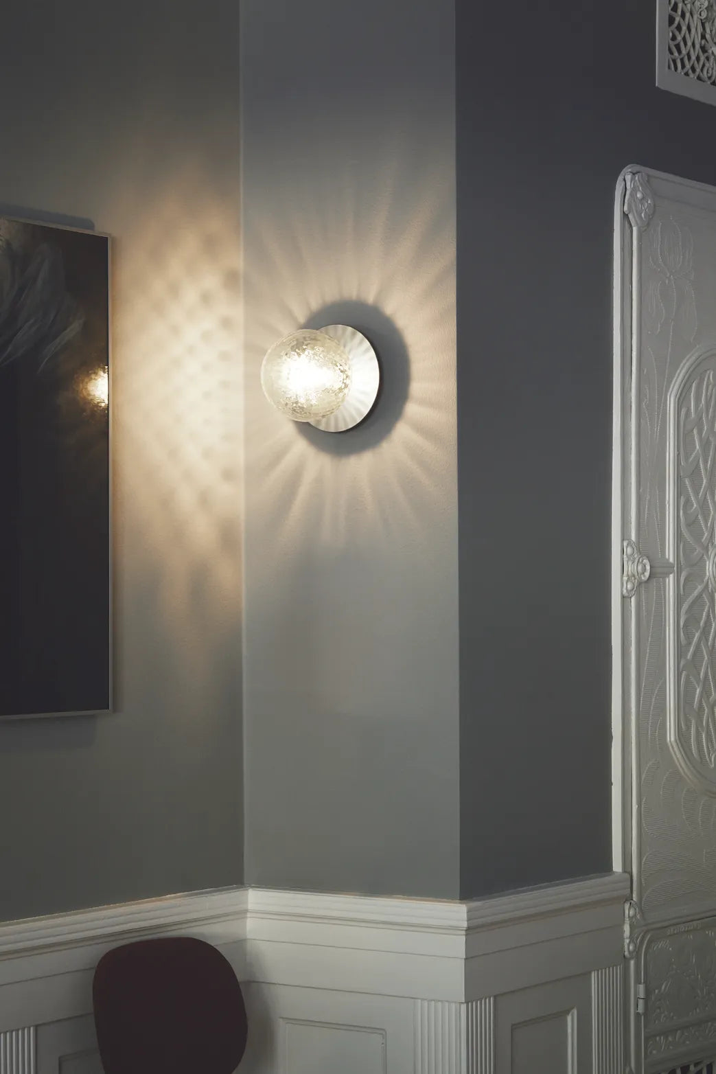 Nuura Liila 1 Medium Wand-/Deckenleuchte, Hellgrau/Optisch klar