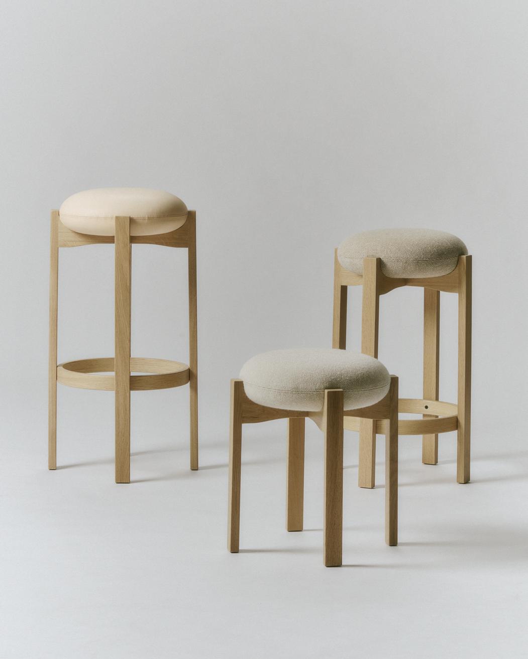 Fredericia Pioneer Barstool H67 - Hallingdal 220 / Eg