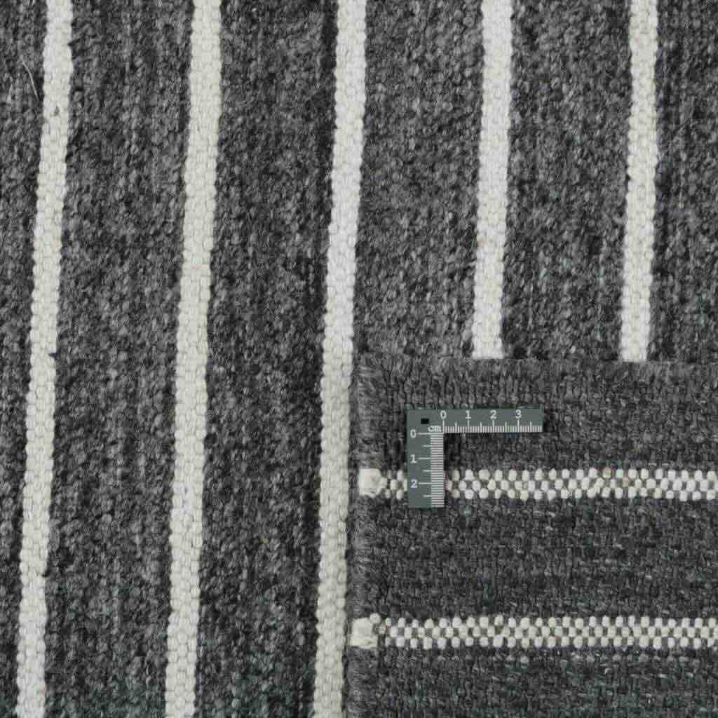 Rezas Nouveau Stripes Gulvtæppe 200 x 300, Dark Grey White