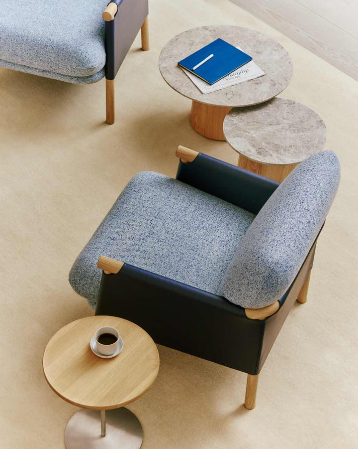 Fredericia Savannah Chair Petit Armchair - Leather spectrum 30137 Adria on back/Vanir 733 on cushions/light oiled oak