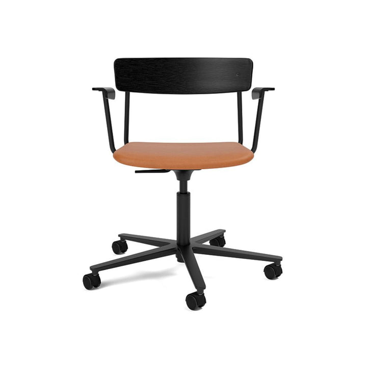 TAKT Cross Task Chair m. armlæn, Sort eg / LEAP læder cognac