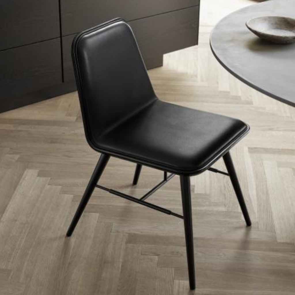 Fredericia Furniture Spine Chair 1921 - Rime 271 / Black Frame