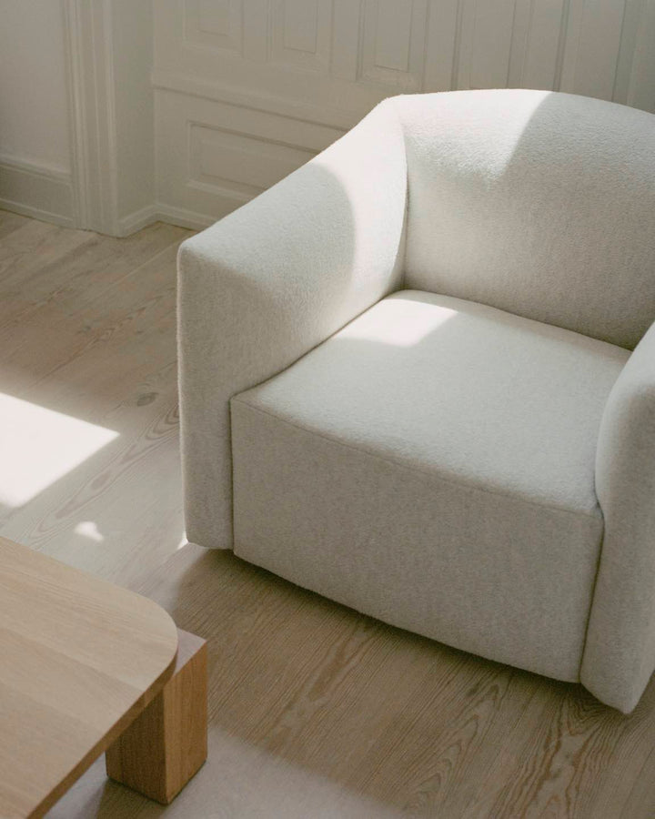 New Works Shore Lounge chair Extended Base, Cifrado 121