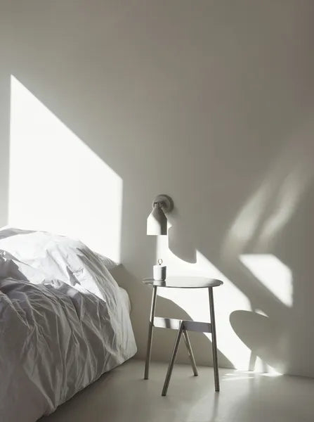 Normann Copenhagen Klip Wandleuchte - Warmgrau