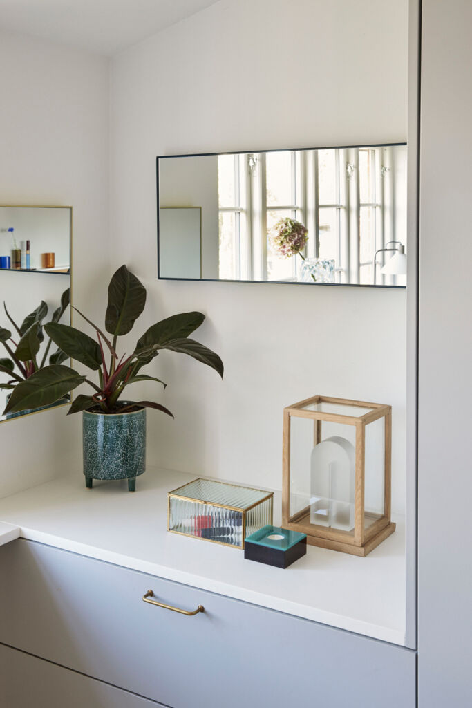 Hübsch Shine Mirror Large Petrol