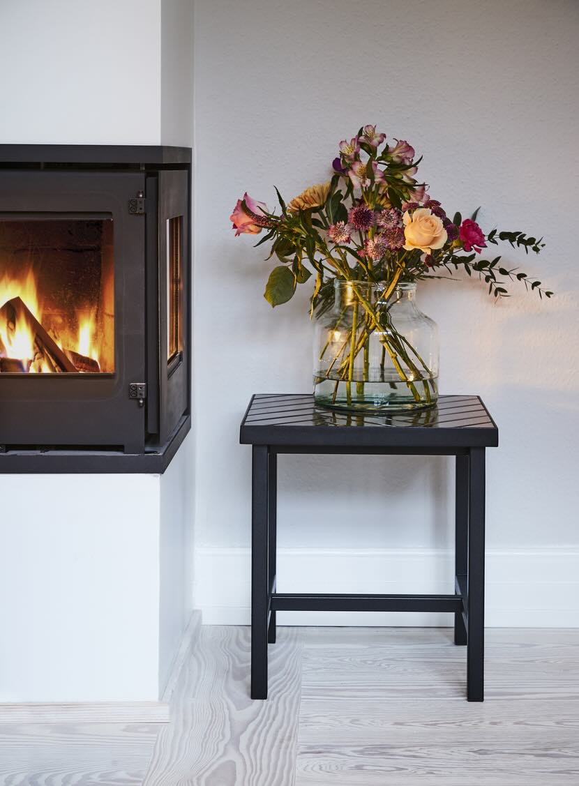 Warm Nordic Herringbone Sidebord - Soft black