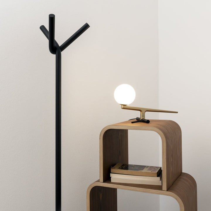 Artemide Yanzi Bordlampe