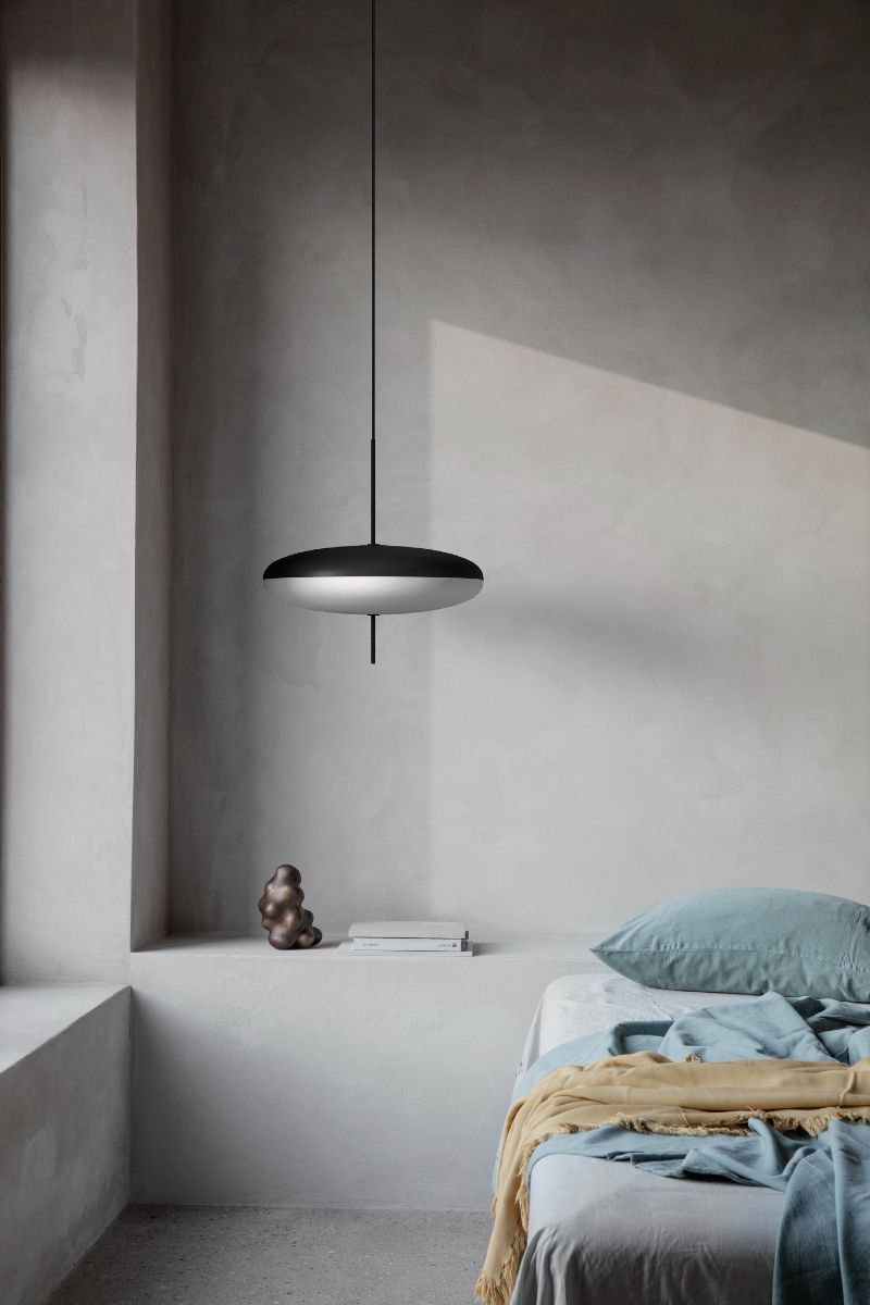 Astep Model 2065 Pendel Sort-Hvid Skærm / Sort Ledning