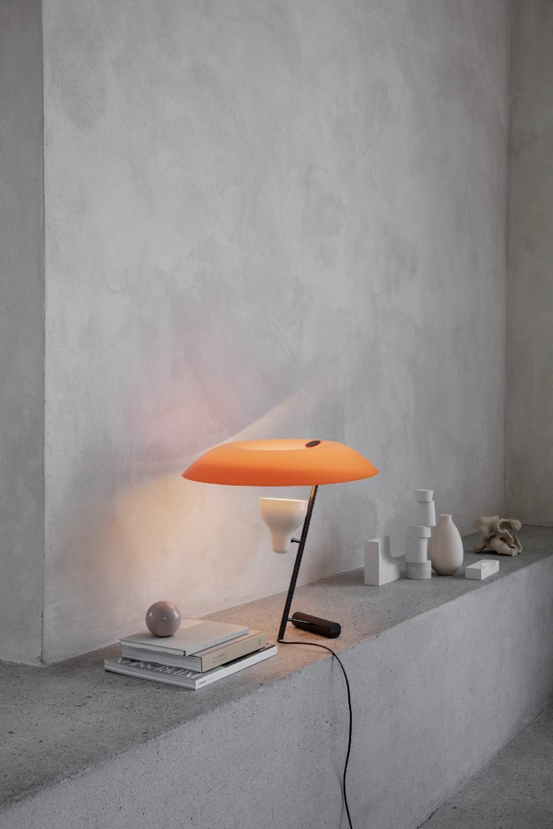 Astep Model 548 Bordlampe Dark Burnished Brass / Orange