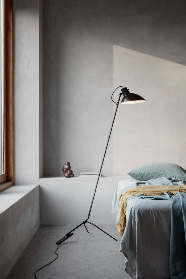 Astep VV Cinquanta Gulvlampe Hvid / Sort