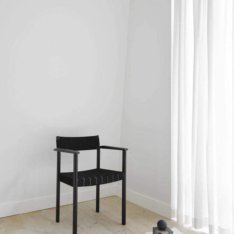 Form & Refine Motif Stol m. armlæn, Sortbejdset Eg
