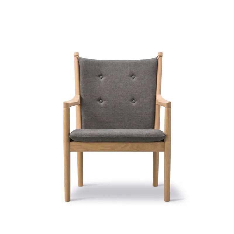 Fredericia 1788 Lounge Stol af Wegner - Grå/Eg Hvidolieret (OBS. farven er Grå, Mood 4105) - KEEPR