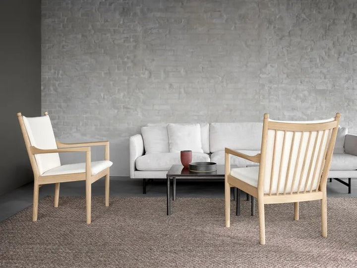Fredericia Wegner Loungestol 1788 - Lys-ternet polstring / Hvidolieret eg